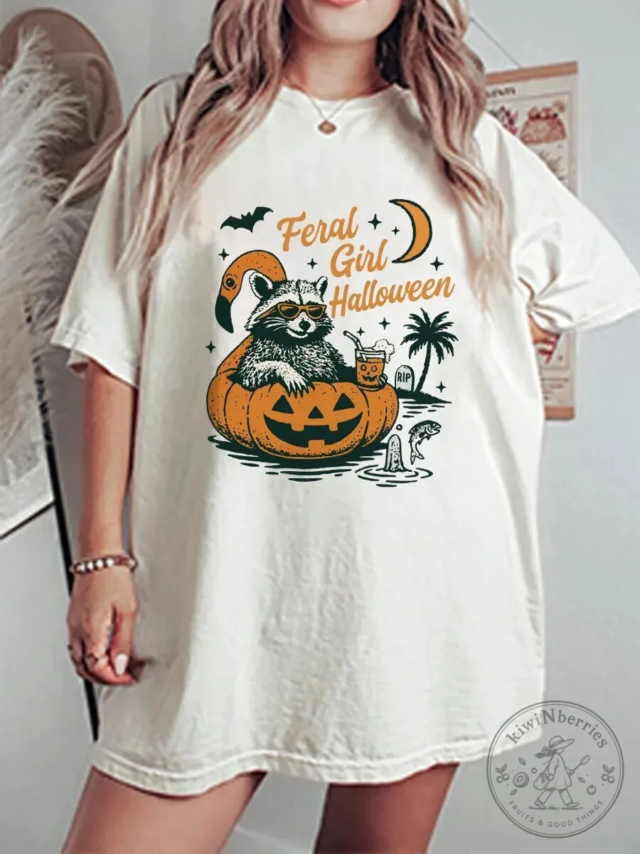 Halloween Graphic Tee Vintage Feral Girl Raccoon Pumpkin Oversized T-Shirt