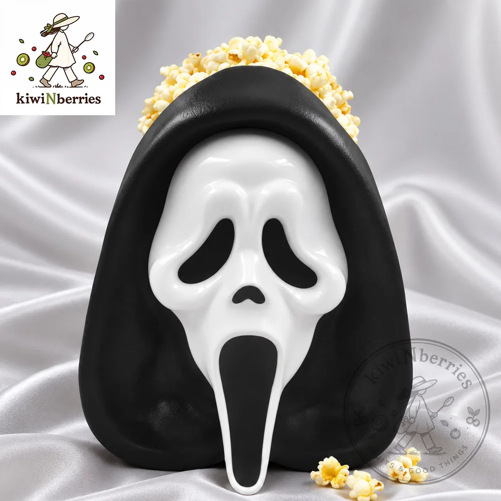 Ghostface Scream Popcorn Bucket - Do You Like Scary Movies Halloween Horror Snack Bowl (1) Cinemark Scream Popcorn Bucket 2026 – Ghostface Do You Like Scary Movies – image 2 of 3
